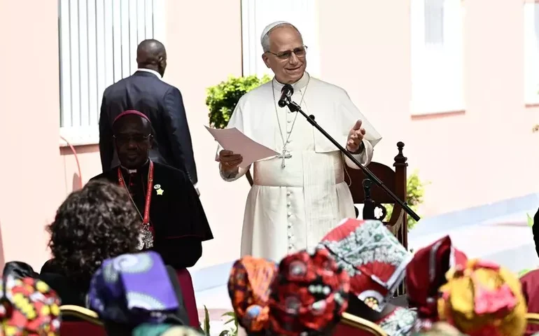 Papa reforça importância de ouvir idosos e cuidar de vulneráveis: 'Guardam sabedoria'