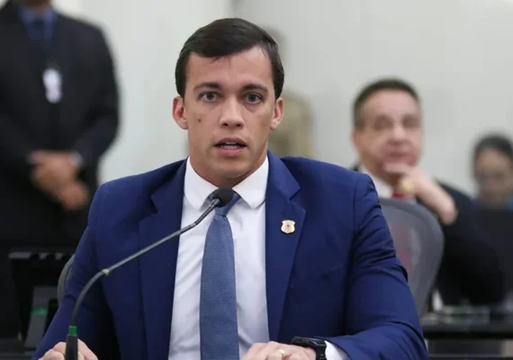 Projeto de lei propõe liberação de spray de pimenta e armas de eletrochoque para defesa pessoal