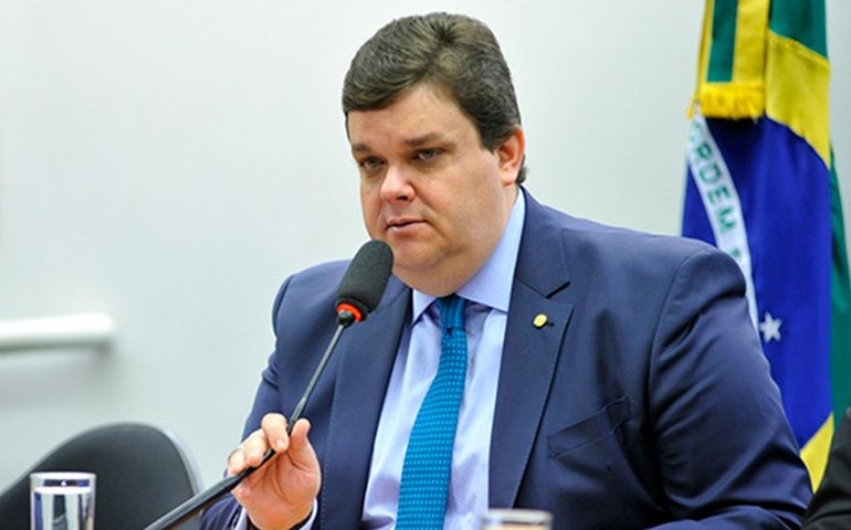 Wolney Queiroz (PDT) assume liderança da oposição na Câmara