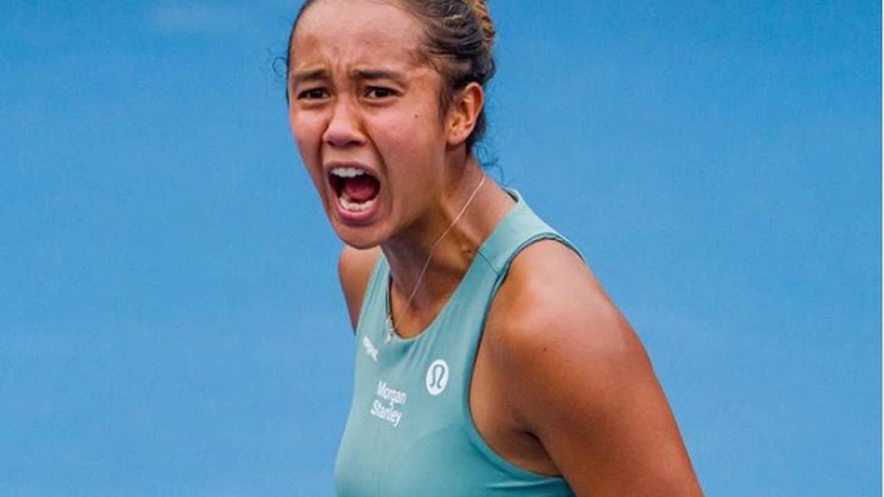 Canadá e Itália superam duelos complicados e avançam à final da Billie Jean King Cup