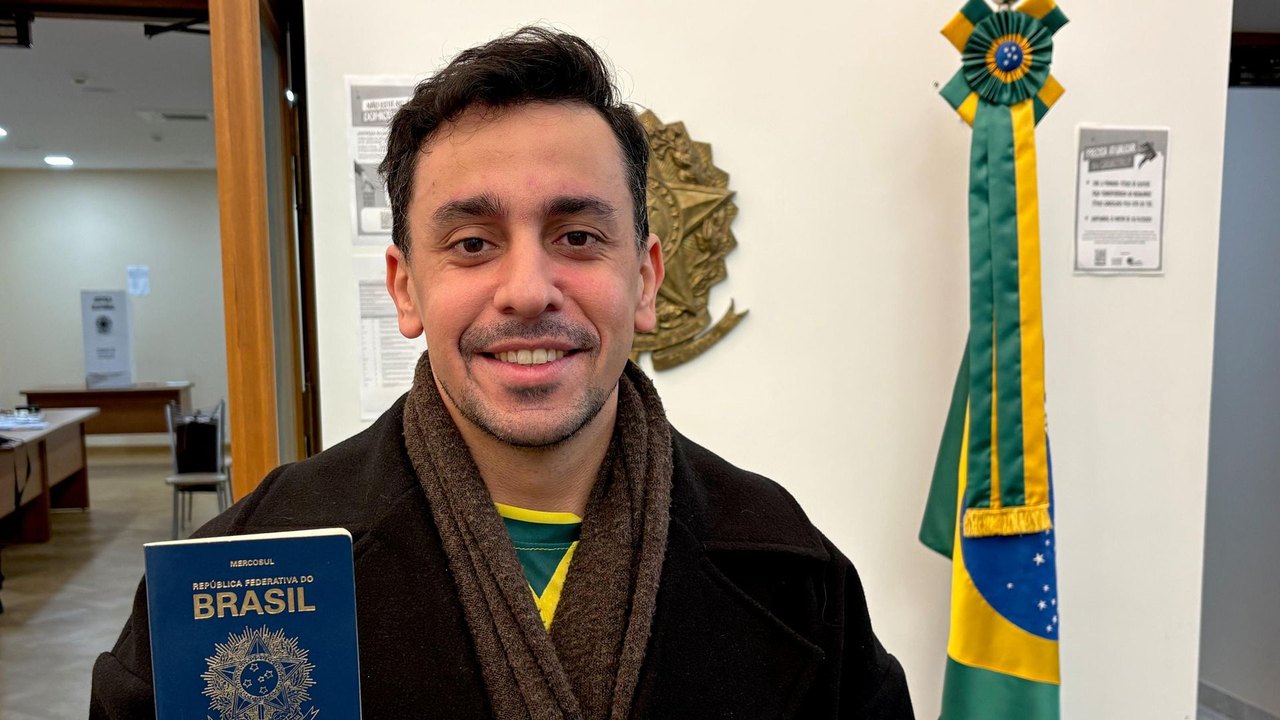 Brasileiros votam para presidente em Moscou