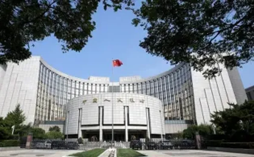 Na China, PBoC corta taxa de empréstimo de médio prazo de 1 ano de 2,3% para 2%