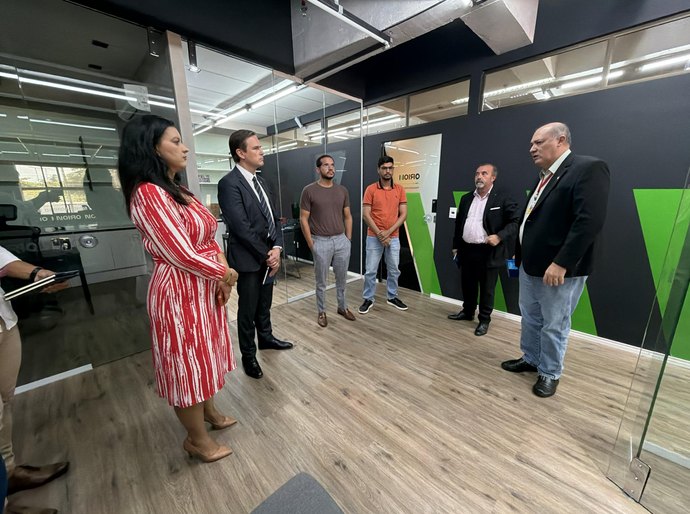 Comitiva da Universidade de Lisboa visita Centro de Inovação do Jaraguá