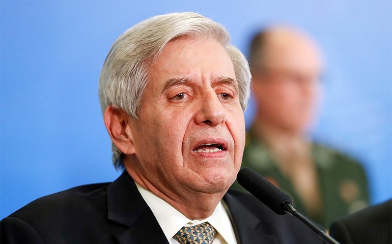 Prisão de Heleno, Paulo Sérgio e Garnier quebra histórico de impunidade de militares que tramaram golpes