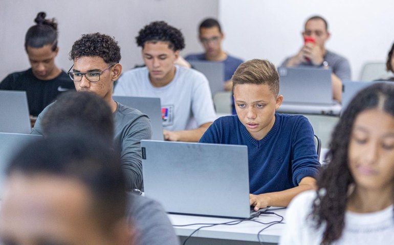 Prefeitura de Maceió amplia oportunidades para jovens com programa de capacitação e empreendedorismo