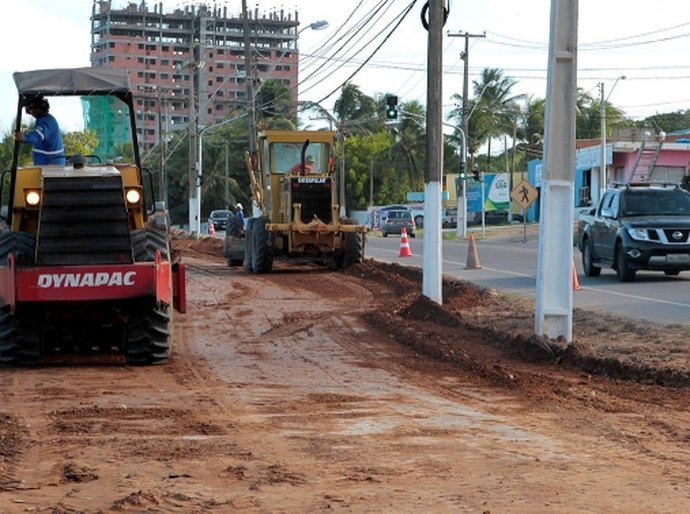 Assinatura de convênios garante continuidade das obras da AL-101 Norte