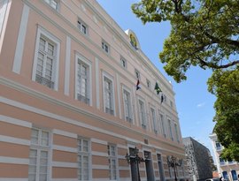 Impasse no abastecimento: ALE vota concessão da Ceasa sob forte protesto de comerciantes