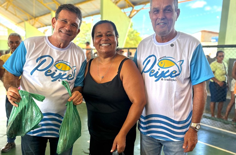 Peixe & Tradição: Prefeitura de Branquinha entrega 12 toneladas de peixe à população