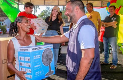 Programa Assistência Com Você de Penedo, atende moradores do Tabuleiro dos Negros