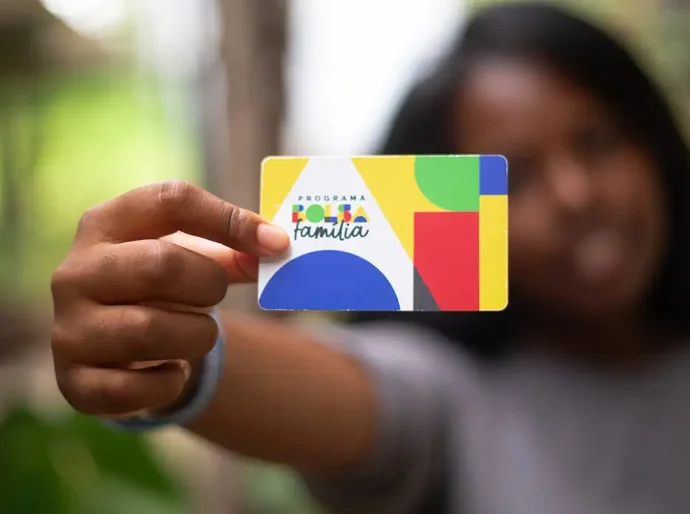 Caixa paga Bolsa Família a beneficiários com NIS de final 6