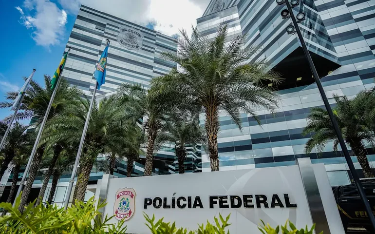 Polícia Federal faz ação contra exploração sexual infantil no Rio