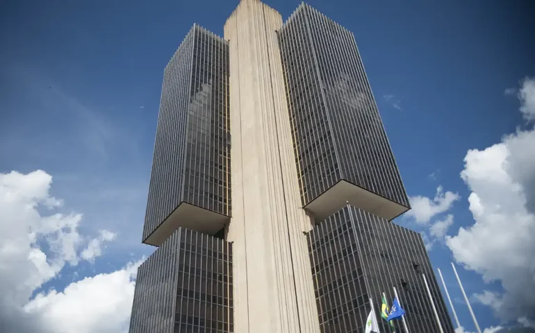 BC publica boxe com dados que apontam para mercado de trabalho aquecido