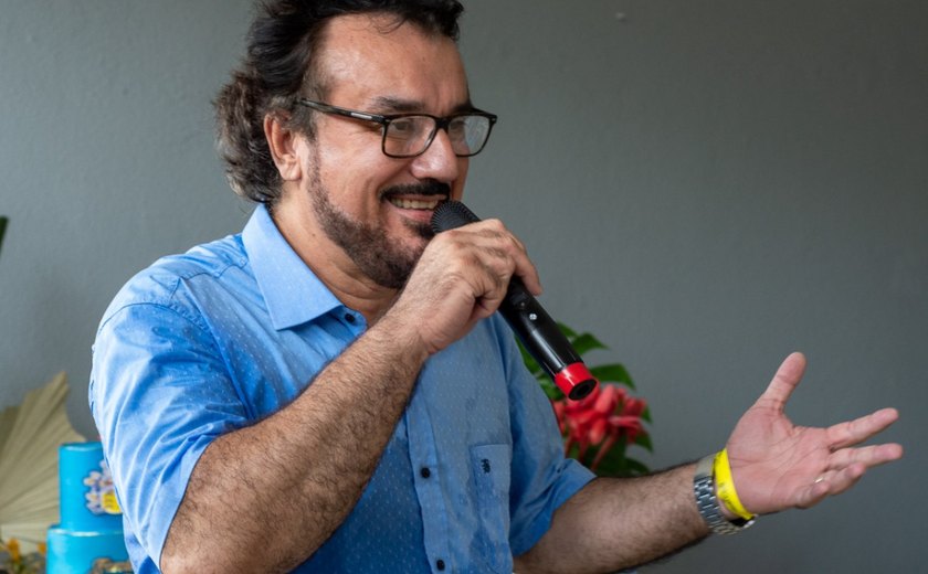 Médico-Veterinário lança livro sobre a genealogia da família Amaral