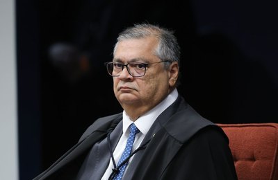 PF indicia mulher que tentou agredir Flávio Dino durante voo