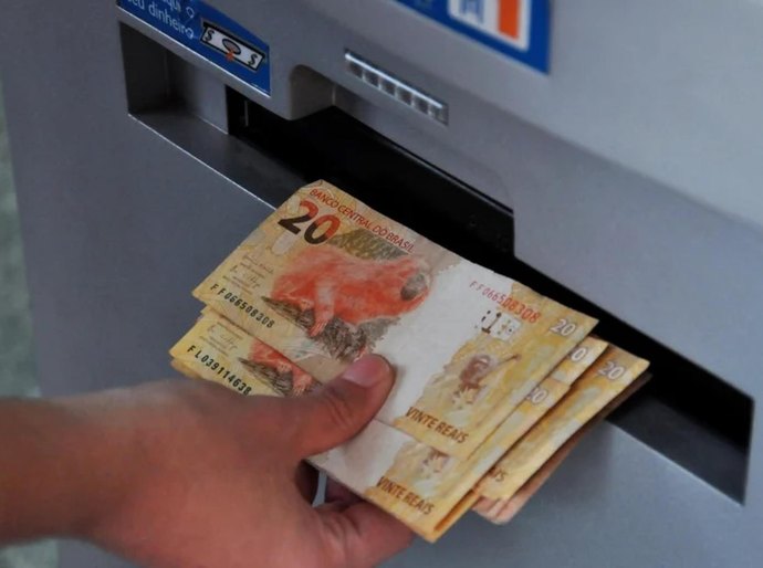 Paulo Dantas anuncia reajuste de 4,83% para servidores públicos alagoanos
