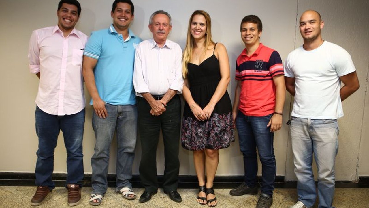 Biu recebe reserva técnica da PM e garante analisar convocação nos primeiros dias de governo