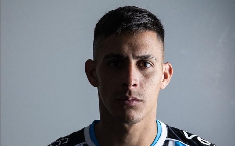 Grêmio anuncia o argentino Cristian Pavón como reforço para o ataque no Campeonato Gaúcho