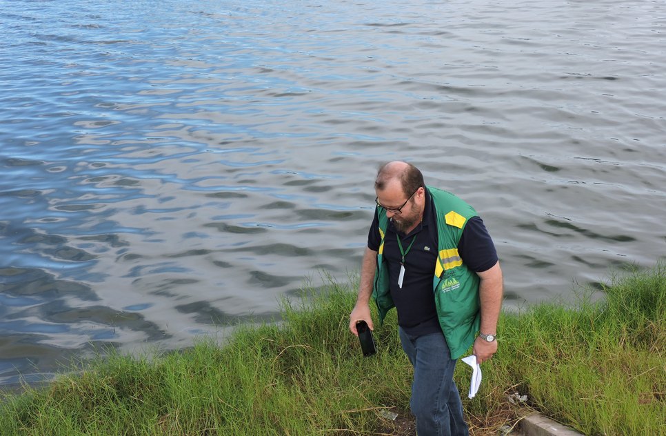 Fiscalização dos lagos da Orla de Atalaia / Foto: Ascom/Sema