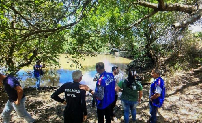 Polícia Civil na vistoria