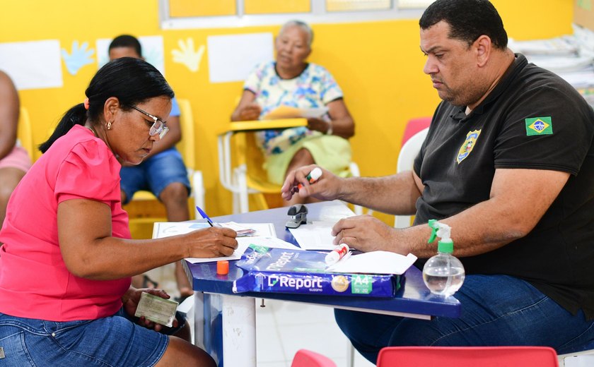 Moradores do Quilombo Tabuleiro dos Negros são beneficiados com serviços de saúde oferecidos pela Sesau