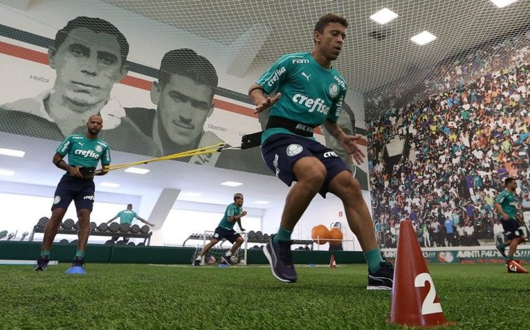 Palmeiras descarta volta ao CT e promoverá treinos ao vivo por vídeo para elenco