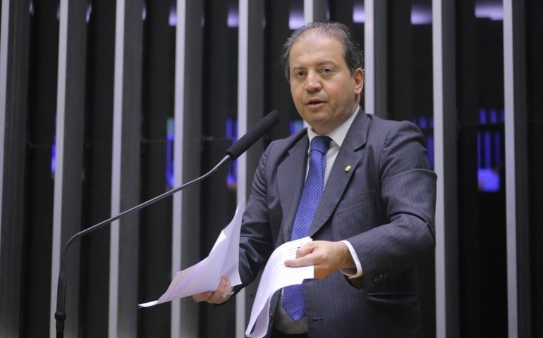 Debate sobre exploração de petróleo na Margem Equatorial é adiado para o dia 14