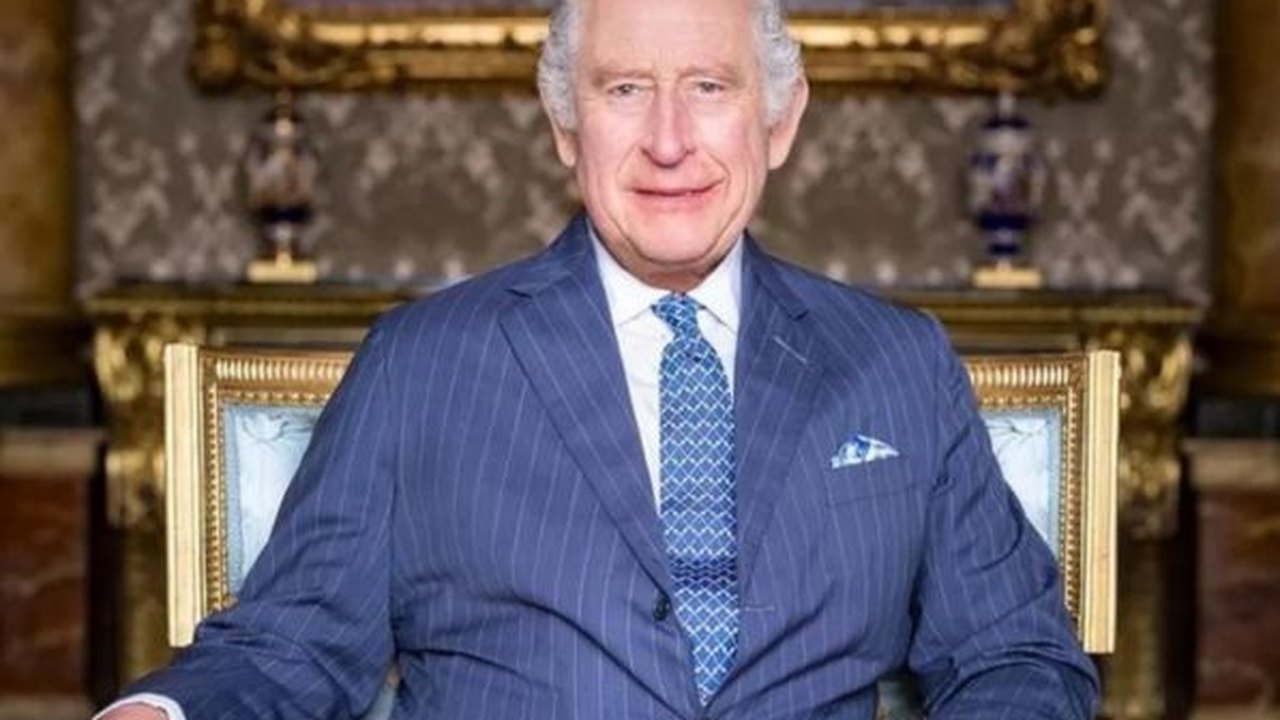 Dinheiro público que rei Charles III recebe será cortado pela metade, anuncia governo do Reino Unido