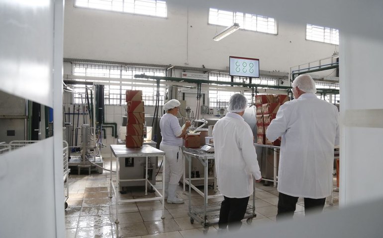 País receberá R$1,3 bi de fundos externos para descarbonizar indústria