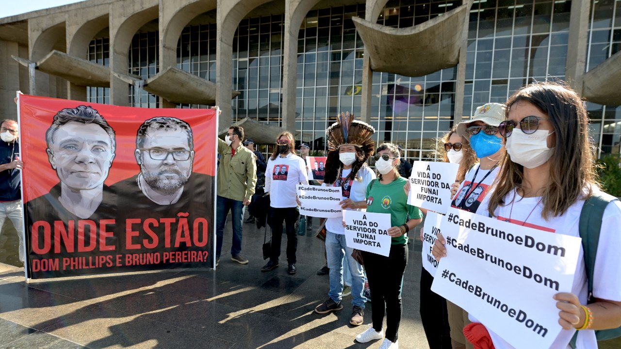 Funai faz ato nacional de greve e cobra saída de presidente do órgão