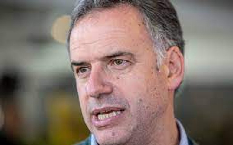 Pré-candidato à presidência no Uruguai é denunciado por mulher trans por agressão