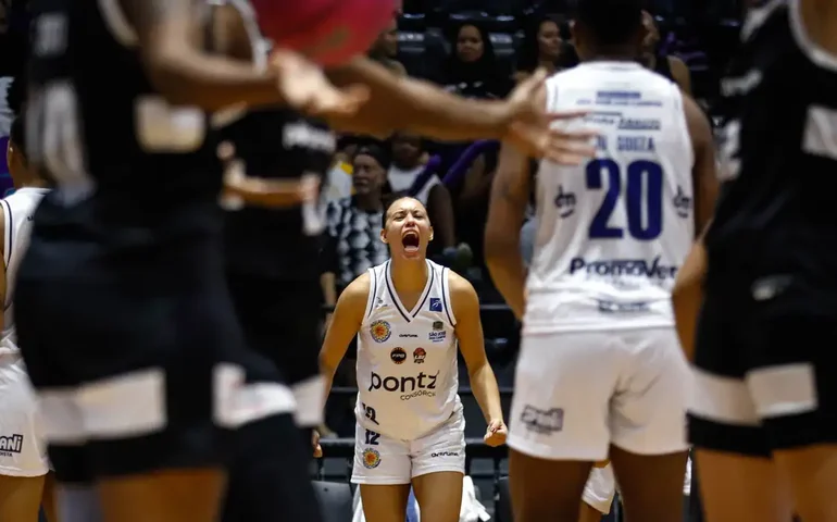 São José bate Corinthians na abertura da temporada da LBF