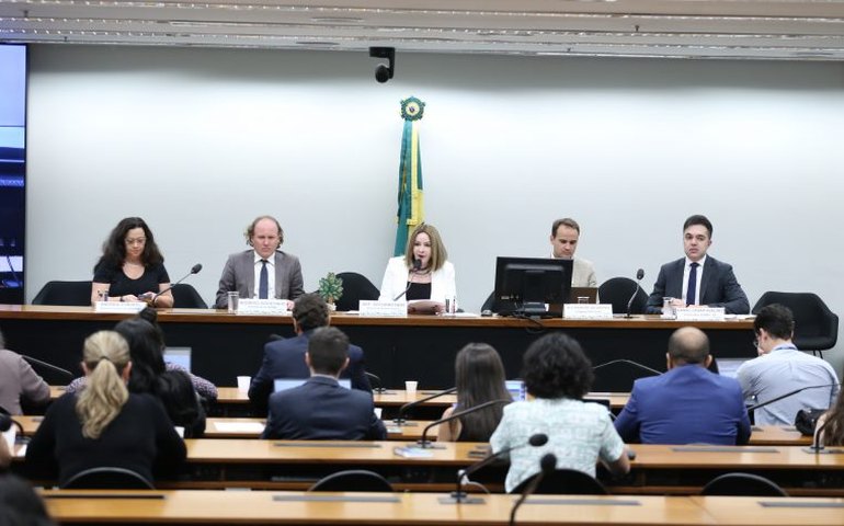 Governo vê “dano irremediável” em projeto de novo licenciamento ambiental e prevê judicialização do tema