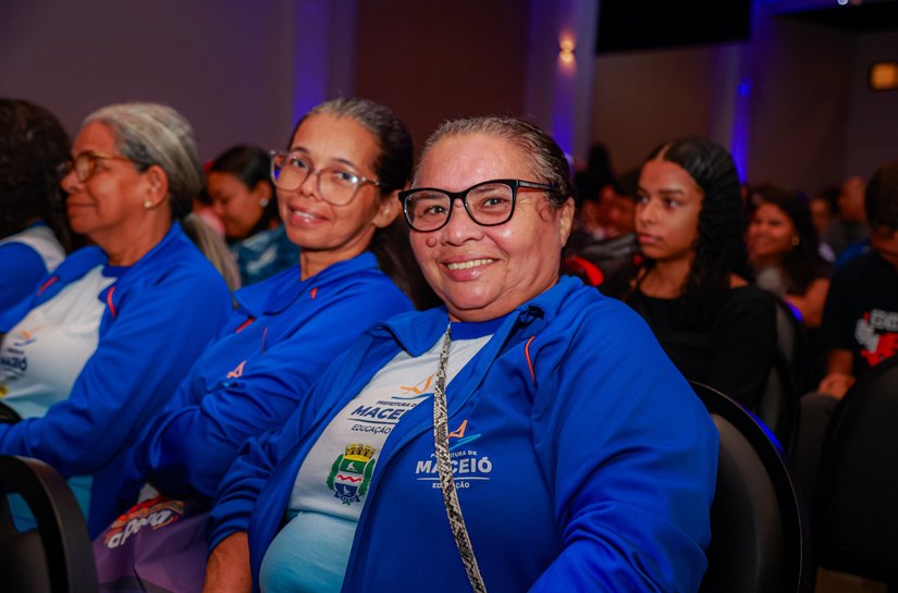 Educação de Jovens, Adultos e Idosos segue com vagas disponíveis em Maceió