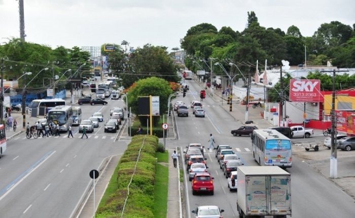 Avenida Fernandes Lima, em Maceió