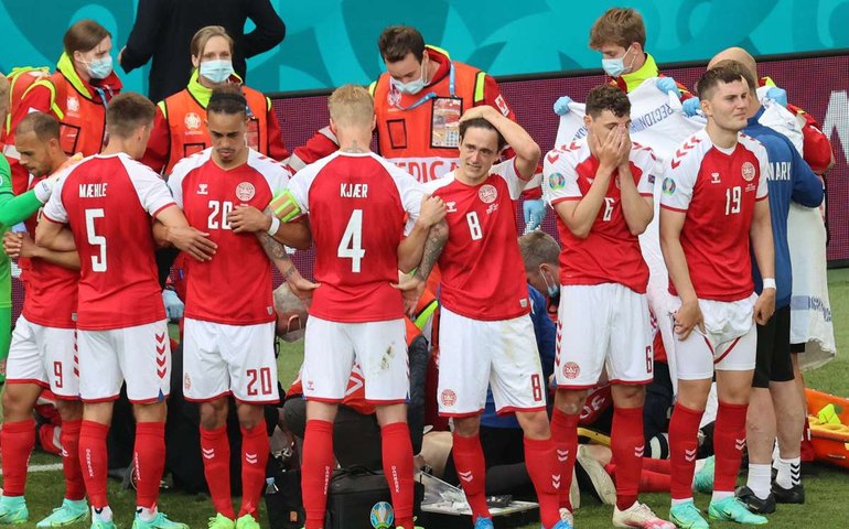 Com Eriksen bem, jogo da Eurocopa entre Dinamarca e Finlândia volta às 15h30