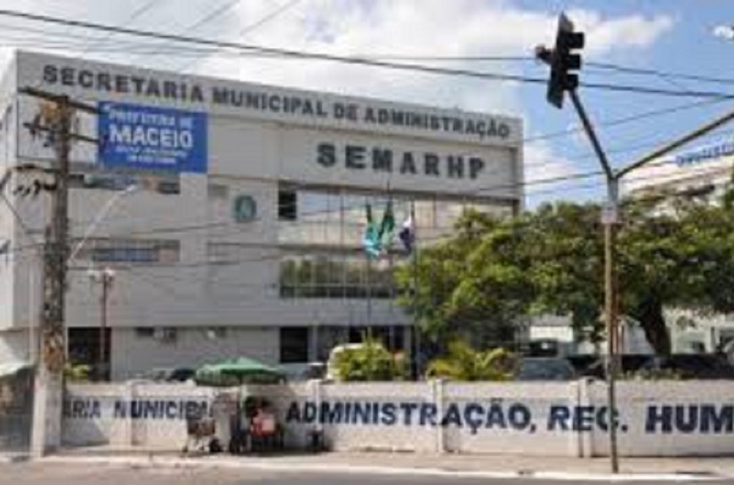 Município de Maceió paga salários de servidores hoje (31)