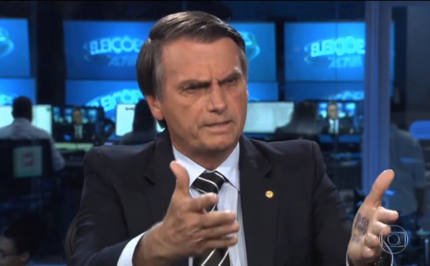 &#8216;Na Democracia só há um norte, o da Constituição&#8217;, discursa Bolsonaro