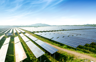 Buscas por ‘energia solar em casa’ somam 25,7 mil pesquisas no último ano