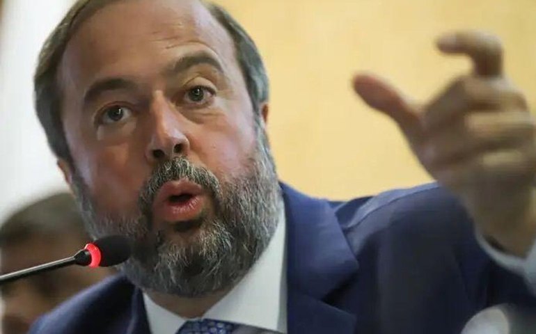 Conta de luz grátis e mercado aberto na mira do Congresso