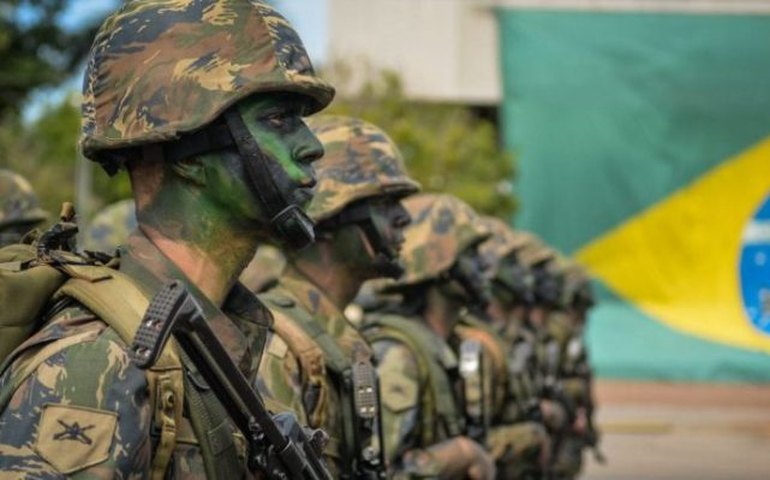 Decreto define adicional de compensação pago a militares por dedicação exclusiva