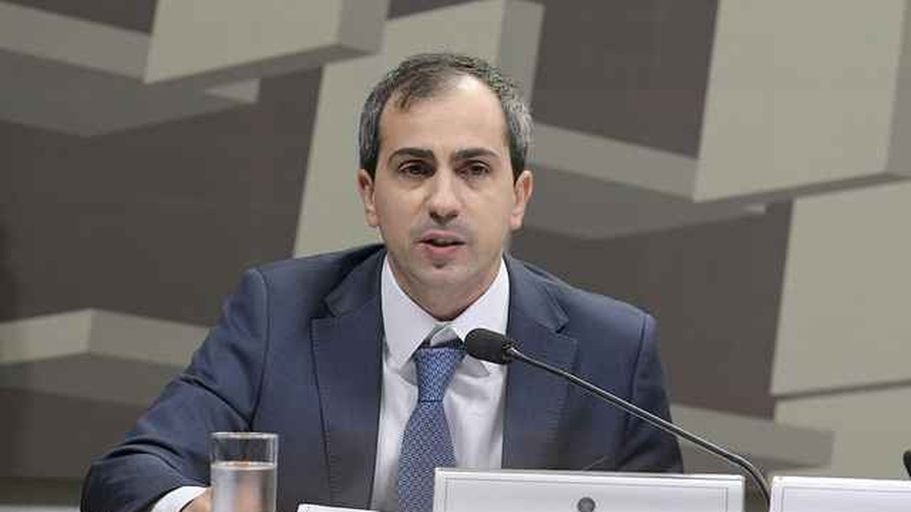 BC/Serra: Estamos preocupados mais conosco aqui do que com cenário externo