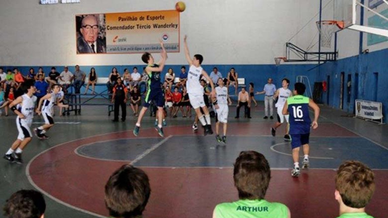 Basquete é a principal atração do terceiro dia dos Jogos Escolares de Alagoas