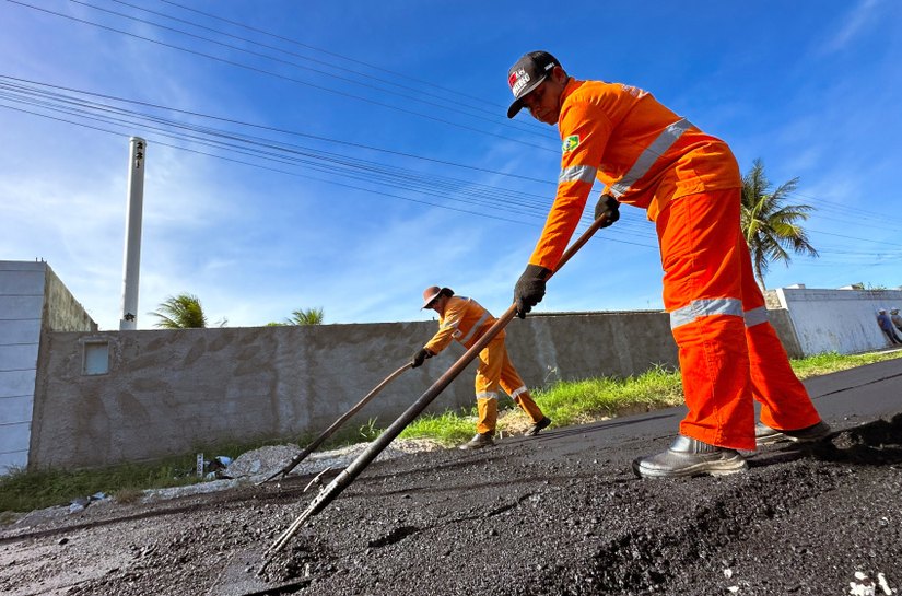 Seminfra avança com obras de pavimentação e beneficia moradores do Sauaçuhy