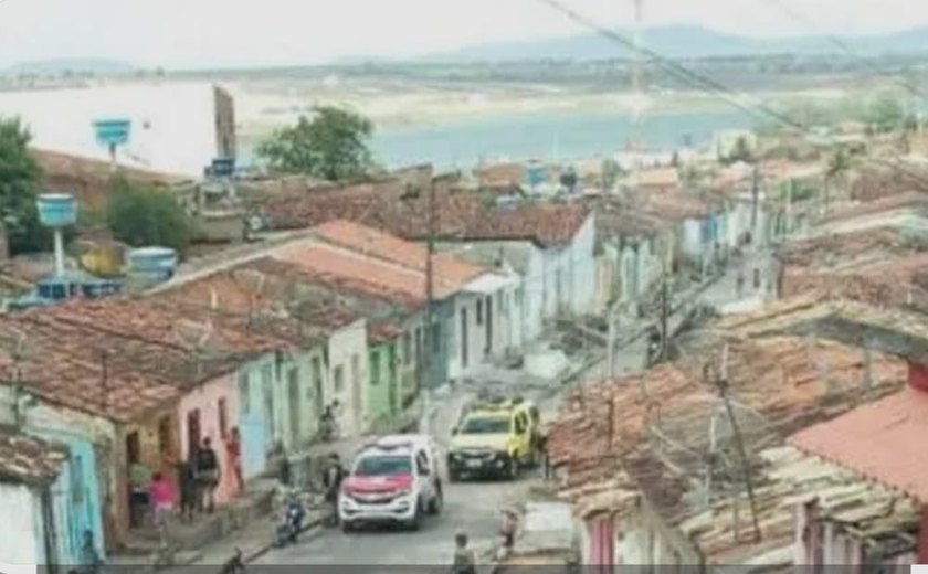 Homem sofre atentado a bala no bairro Manoel Teles em Arapiraca e morre no HE do Agreste