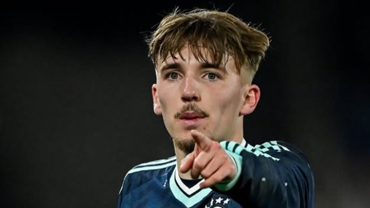 Lennart Karl é cortado da Copa do Mundo por lesão, e Alemanha convoca Assan Ouédraogo
