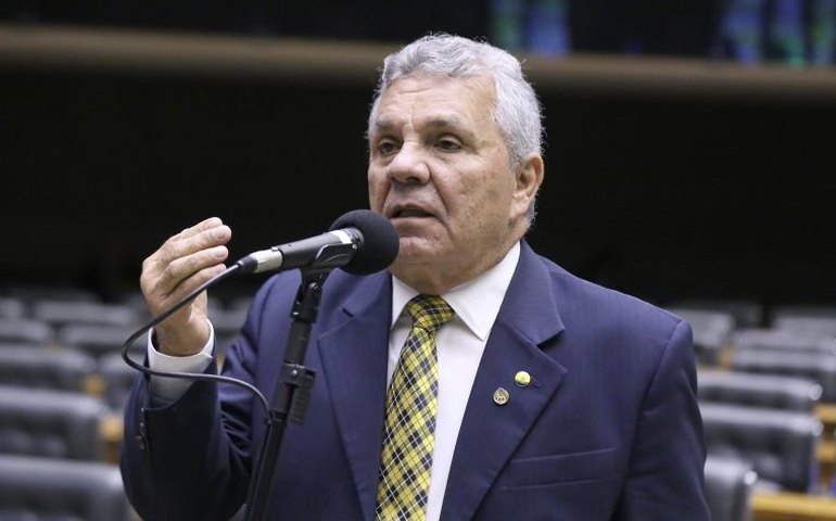 Câmara aprova projeto que dificulta progressão de regime para condenados por crime hediondo