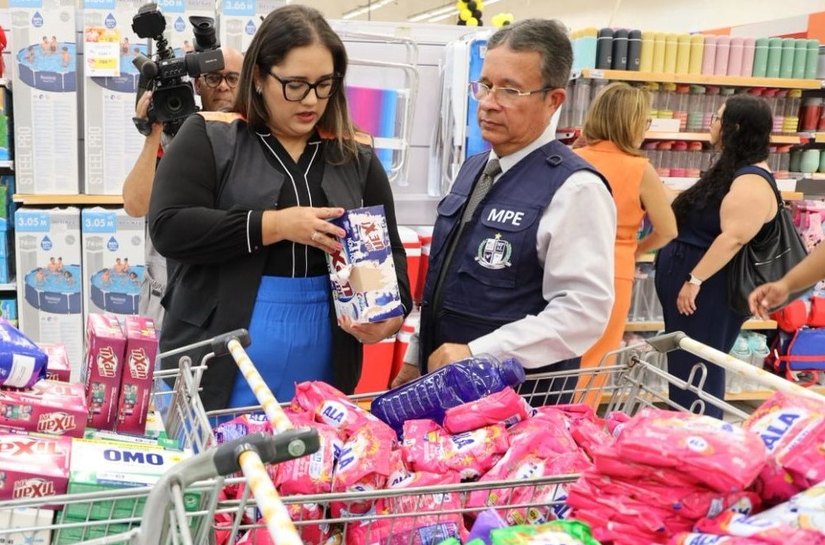 MPAL e Procon desencadeiam fiscalização em supermercados contra falsificação de sabão em pó