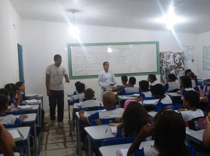 Ações educativas melhoram saúde bucal de alunos da Barra de Santo Antônio
