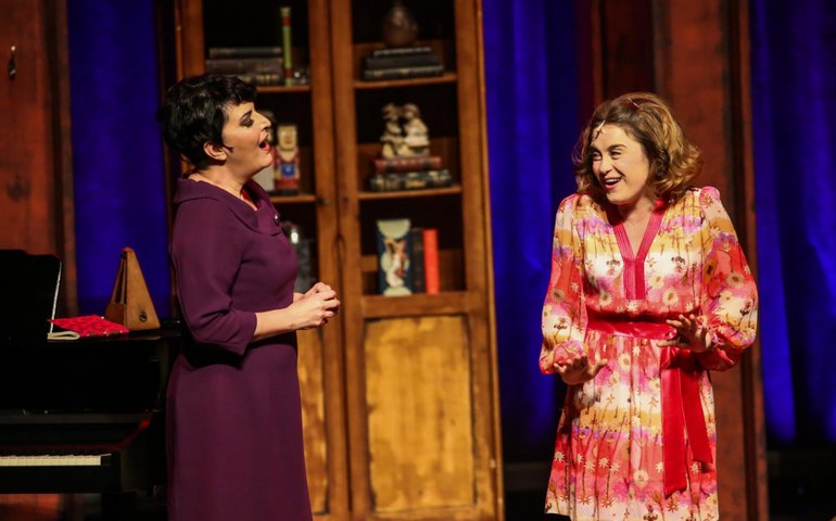 &#8216;O Som e a Sílaba&#8217;, que marca o encontro de mulheres distintas, volta em cartaz