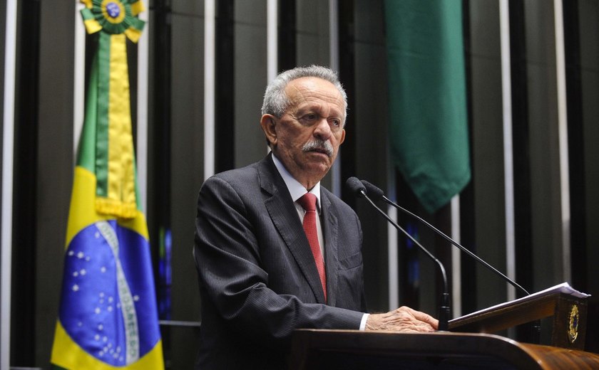 Benedito de Lira critica decreto de Temer que vincula a pesca ao Ministério da Indústria e Comércio